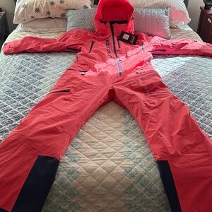 ski suit, hot pink, Mous One woman’s XXL snowboard jumpsuit